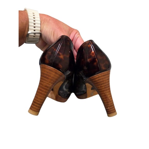 Stuart Weitzman Brown Tortoise Patent Leather Peep Toe Pump Heels 7M S.2 - Picture 7 of 14